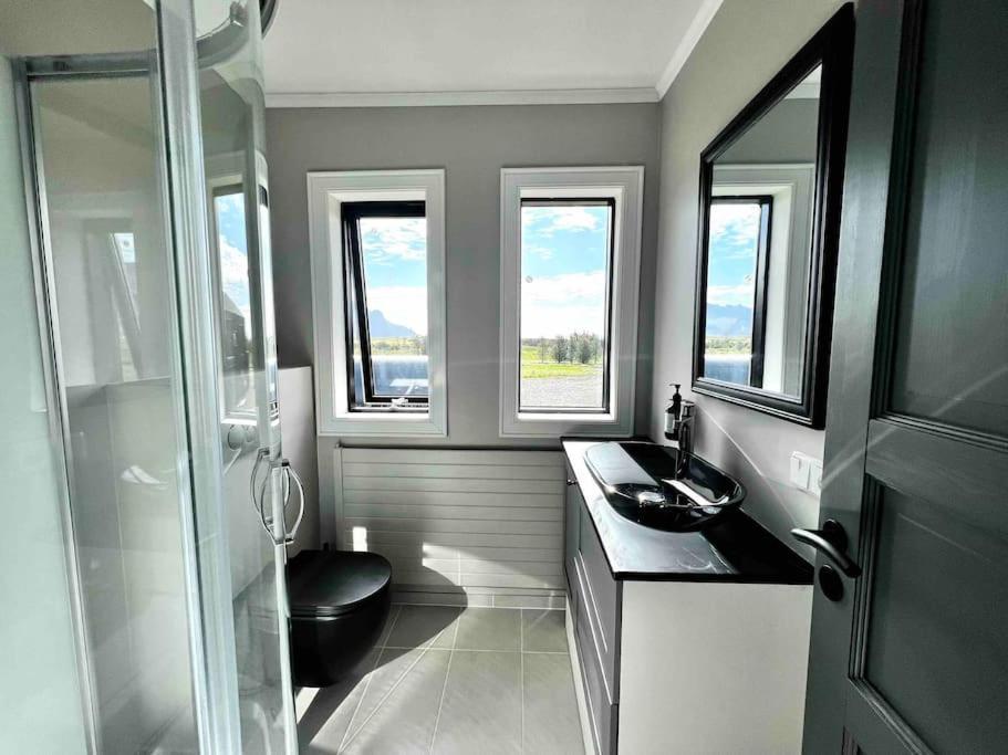 The Greyhouse "Small Apartment" Höfn Buitenkant foto